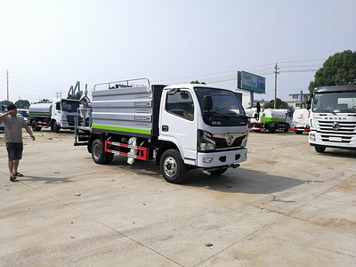 國六藍牌東風福瑞卡抑塵車圖片