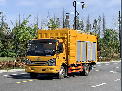 東風多利卡雙疊螺污水處理車圖片